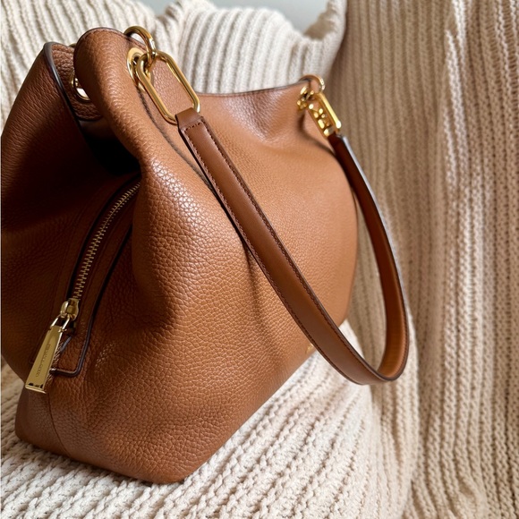 Michael Kors Bedford Large Pebbled Brown Leather Shoulder Bag Gold Hardware - Picture 3 of 15